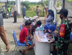 Bersama Polri dan Pemerintah Setempat, Danramil 1427-03/Blk Melakukan Ops Yustisi