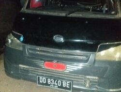 Lakalantas, Mobil Daihatsu Grand Max Di Jl. Lanto Daeng Pasewang