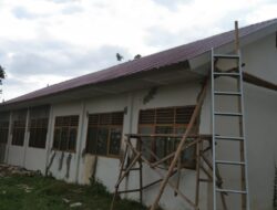 Rehabilitas 3 Ruang Kelas SMPN di Mangarabombang Diduga Tak Sesuai RAB