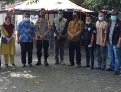 Kapolres Barru Kunjungi Posko Satgas Penanganan Covid-19