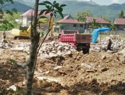 Galian C Jenis Batuan di Tabba Batue Tanete Riaja Barru Bekerja Tanpa Izin