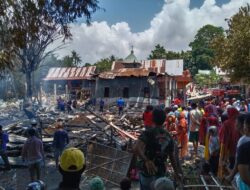 Dua Buah Rumah Hangus Terbakar, Dila,lang Camba Bangkala