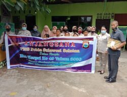 PNS Polda Sulsel Peringati HUT ke-49 KORPRI dengan Aksi Bagi Sembako dan Tali Asih
