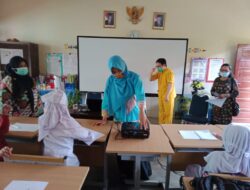 DokCil UPT SPF SDI. Karuwisi I Makassar, Dapat Pelatihan Dari Dokter Puskesmas Karuwisi.