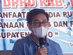 Bagian Humas Kantor DPRD Wajo Mengadakan Diskusi Publik dengan Wartawan Media Cetak dan Online.
