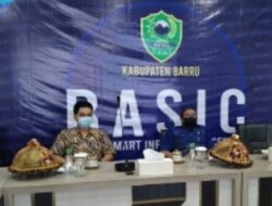 Wakil Bupati dan Kadis Kominsta Vidcom Rakor Bersama Gubernur Sulsel