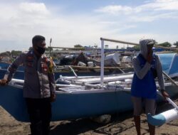 Bhabinkamtibmas Pulau Mattiro Baji Sambangi Nelayan, Ini Pesannya