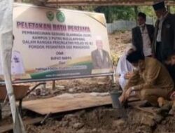 Letakan Batu Pertama Pada Pembangun GOR, Ini Pesan Bupati Barru