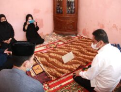 Kebersamaan yang Kuat, Bupati Suardi Saleh dan Jajaran Pemda Melayat Di Makassar