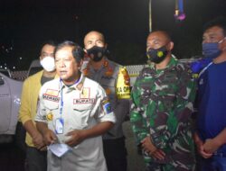 Kapolres Soppeng AKBP Roni, Terjun Langsung Kawal Tim Peduli Kemanusiaan Pemkab Soppeng Menuju Sulbar