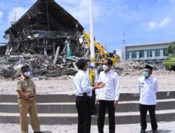 Presiden Tinjau Kantor Gubernur Sulawesi Barat yang Terdampak Gempa