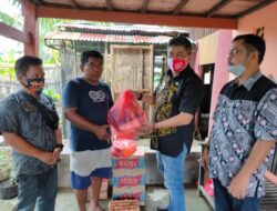 Sekda Barru, Bantu Pengungsi Korban Gempa Sulbar