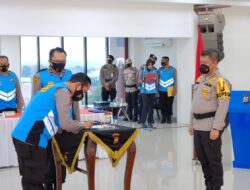 Pastikan Rekruitmen Dengan Prinsip Bersih, Transparan Dan Humanis, Panitia Dan Peserta Tanda Tangani Pakta Integritas Dihadapan Kapolda Riau