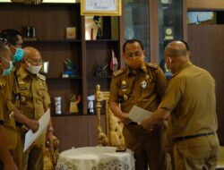 Bupati Serahkan SK Plt Kepala BPBD dan Kadis Pertanian Jeneponto