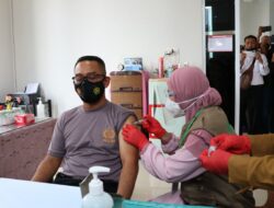 Vaksin Covid-19, Kapolres Takalar “Vaksin Aman dan Halal”