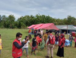 Brimob Batalyon A Pelopor Berikan Bantuan dan Kegiatan Trauma Healing di Pengungsian Gempa Sulbar