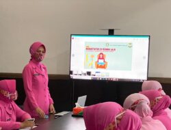 Tingkatkan Kreatifitas, Ketua Bhayangkari Cabang Takalar Gelar Pelatihan Desain Grafis
