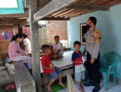 Sambangi Warga Binaan, Bhabinkamtibmas Kel. Pallantikang Edukasi Warga Tetap Patuhi Prokes Pemerintah