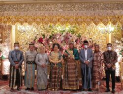 Mantan Ketua DPRD Barru Nikahkan Putrinya, Bupati Suardi Saleh Jadi Saksi