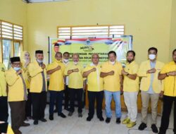 Iksan Iskandar Kembalikan Formulir Pendaftaran Calon Ketua DPD II Partai Golkar Jeneponto