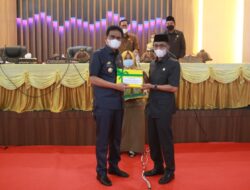 Bupati Barru Ir. Suardi Saleh Tanggapi Dua Ranperda Inisiatif DPRD