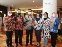 Pengakuan Provinsi atas Kualitas Dokumen Perencanaan Barru, Diganjar Piala Penghargaan