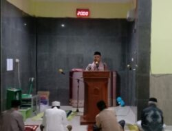 Ceramah di Masjid Rabiah Adawiyah Kel.Botto, Bin Ops Sat Binmas Polres Soppeng Harapkan Warga Tetap Patuhi Protap Kes