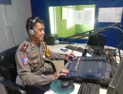 Sosialisasi Ops Ketupat 2021, Kasat Lantas Polres Wajo Talk Show di Radio