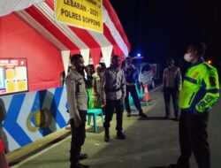 Kasat Binmas Polres Soppeng Lakukan Pengecekan Pos Penyekatan di Desa Laringgi