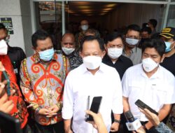 Mendagri Sampaikan Duka Cita atas Wafatnya Wagub Papua Klemen Tinal