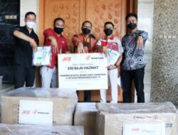 Terima Baju Hazmat Bantuan Ace Hardware, Wali Kota Danny : Bermanfaat Untuk Makassar Recover