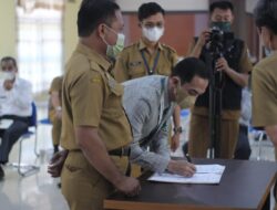 Wabup Paris Yasir Teken MoU Bantuan Stimulan Rumah untuk Masyarakat Jeneponto