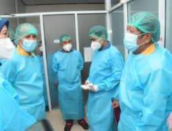 Tim Central of Disease Control Jakarta  Bersama Lembaga Biomolekuler Eijkman dan Univesitas Hasanuddin Kunker di Soppeng