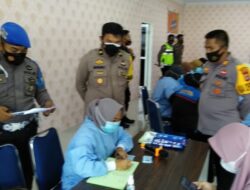 Polres Soppeng Kerjasama Pemkab Gelar Vaksinasi Covid – 19 di Aula Serba Guna Polres Soppeng