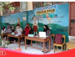 Terapkan Protokol Kesehatan Pada Pelaksana PPDB Online UPT SPF  SD Negeri Maccini Sombala Makassar