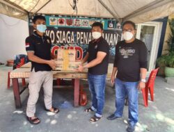 Lindungi Tugas Satgas Detektor dan Nakes, Perumda Parkir Makassar Fasilitasi Hand Sanitizer