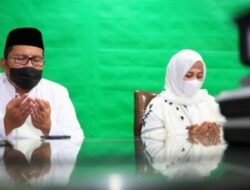 Danny-Fatma Zikir dan Doa Kebangsaan 76 Tahun Indonesia Merdeka Bersama Jokowi