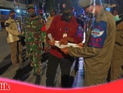 Tim Satgas Raika Kecamatan Ujung Tanah Gelar Patroli Rutin Mengurai Kerumunan Warga