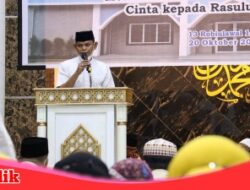 Camat Ujung Tanah Hadiri Undangan Majelis Ta’lim Ika SMP Negeri 7 Dalam Rangka Peringatan Maulid Nabi Muhammad SAW 1443H