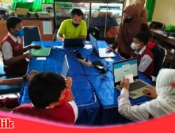 Patuhi Protokol Kesehatan Saat UPT SPF SDI Tallo Tua 69 Makassar Laksanakan Simulasi ANBK