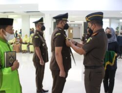 Kajari Pasangkayu Pimpin Langsung Sertijab Kasi BB