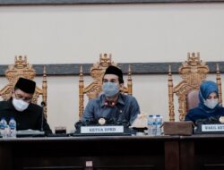 Fraksi DPRD Makassar Beri Pandangan Umum Bahas Ranperda APBD 2022