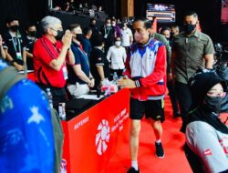 Presiden Jokowi Saksikan BWF World Tour Finals 2021