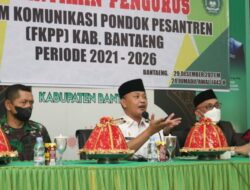 Kepala Kantor Kemenag Bantaeng Lantik Pengurus FKPP