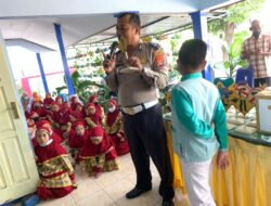 Sambangi Sekolah Dasar,  Sat Lantas Polres Sumbawa Tanamkan Tertib Berlalu Lintas