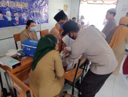 Vaksinasi Presisi Polri Polsek Maluk Juga Menyasar Anak Usia 6 Dan 11 Tahun