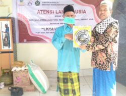 Yayasan Ulil Absor Panti Jago Praya Menyalurkan Bansos Kemensos RI Yang Kedua Kalinya Kepada Masyarakat Lanjut usia di Desa Jago Lombok tengah