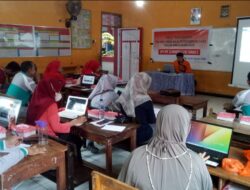 UPT SPF SDN Ujung Tanah 2 Laksanakan Rapat Rutin Bulanan Bersama Guru dan Staf