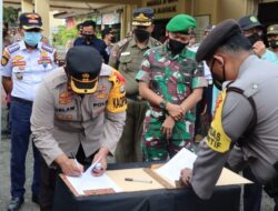 Polres Wajo Musnahkan Barang Bukti Miras Dan Knalpot Racing Diakhir Tahun 2021