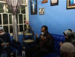 Wali Kota Danny Kunjungi Keluarga Korban Tersandera Pembajak Milisi Al Houthi Yaman